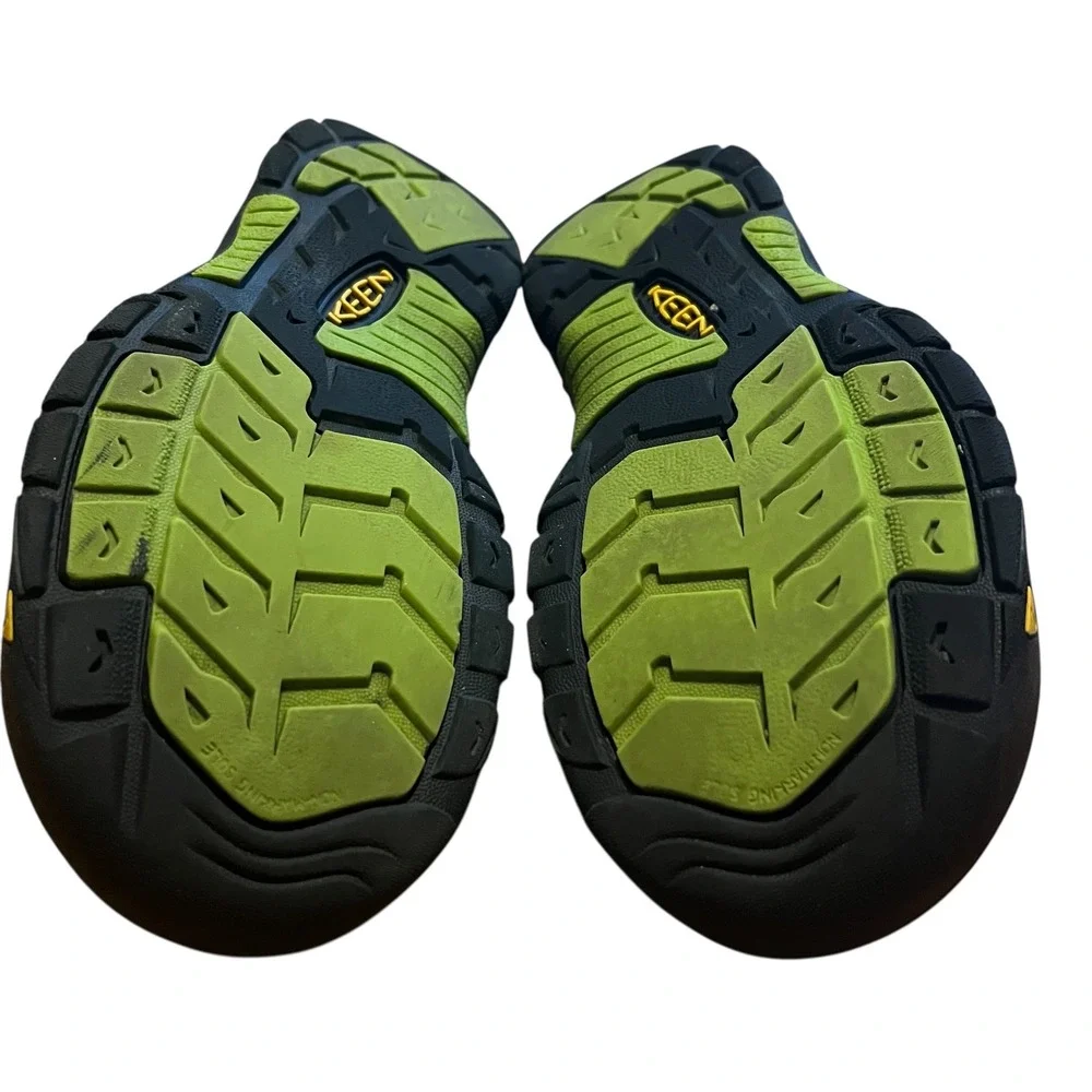 Keen Newport H2 Kids Sandals Black Lime Green Waterproof Hiking Shoes 4 US Youth